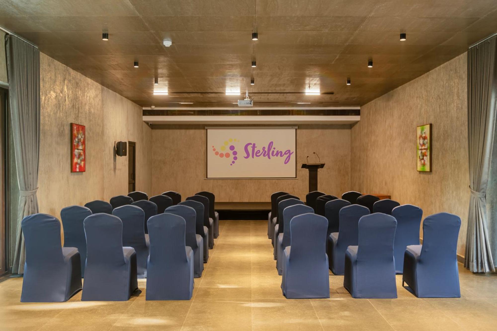 Sterling Athirappilly Hotel Kallana Екстериор снимка